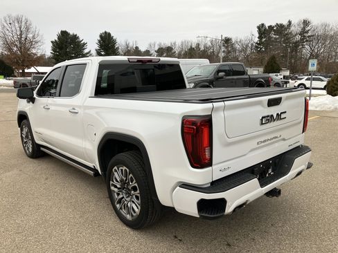 Used 2024 GMC Sierra 1500 Denali Ultimate image 8