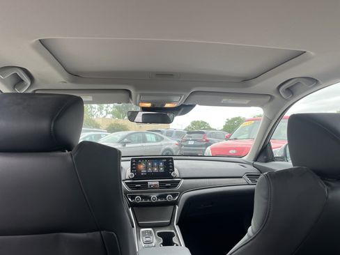 Used 2018 Honda Accord EX-L image 15