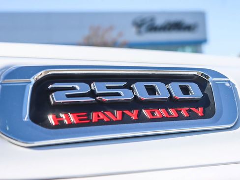 Used 2022 RAM 2500 Tradesman w/ Chrome Appearance Group image 11