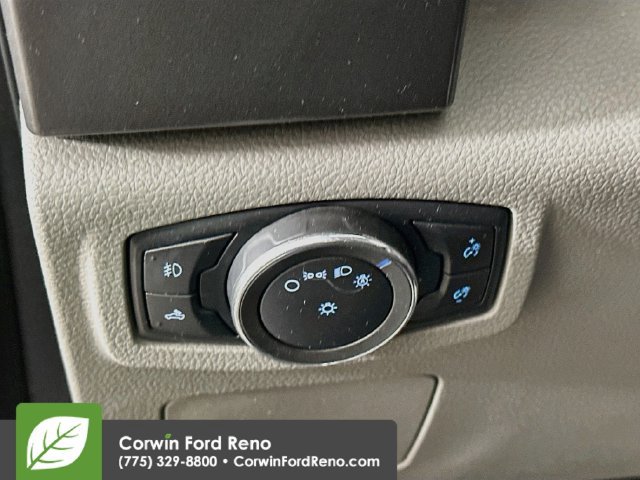 Used 2015 Ford F150 XLT AWD/4WD image 12