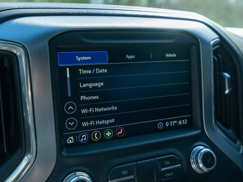 Used 2020 GMC Sierra 1500 Elevation image 18