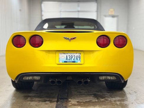 Used 2006 Chevrolet Corvette Convertible w/ Preferred Equipment Group RWD image 6