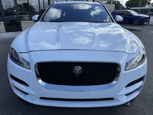 Used 2018 Jaguar F-PACE Premium AWD/4WD image 2