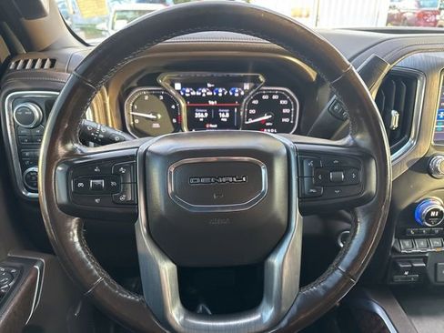 Used 2021 GMC Sierra 2500 Denali w/ Denali Ultimate Package AWD/4WD image 19