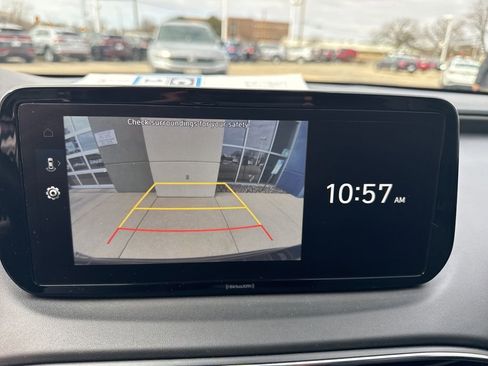 Used 2023 Hyundai Santa Fe SEL image 18
