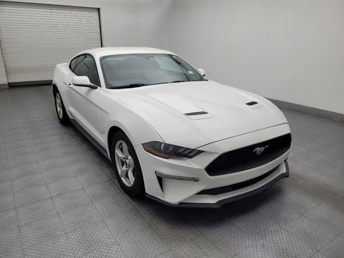 Used 2019 Ford Mustang Coupe RWD image 13