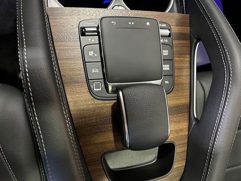 New 2026 Mercedes-Benz GLE 450 4MATIC image 13