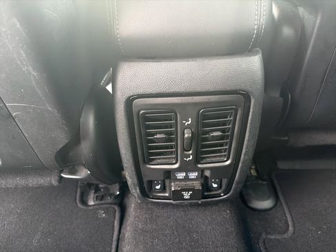 Used 2022 Dodge Durango GT image 23