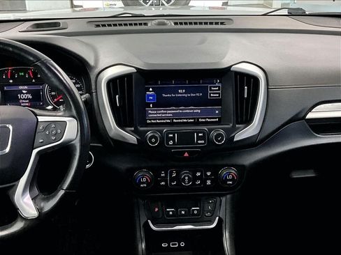 Used 2020 GMC Terrain SLT w/ Preferred Package AWD/4WD image 18