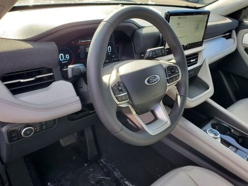 New 2026 Ford Explorer Active w/ Active Comfort Package AWD/4WD image 11