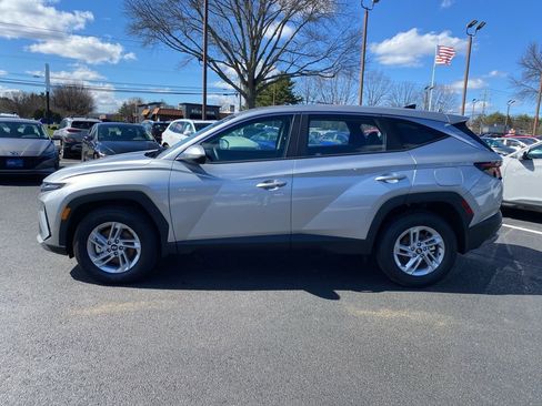 New 2026 Hyundai Tucson SE image 7