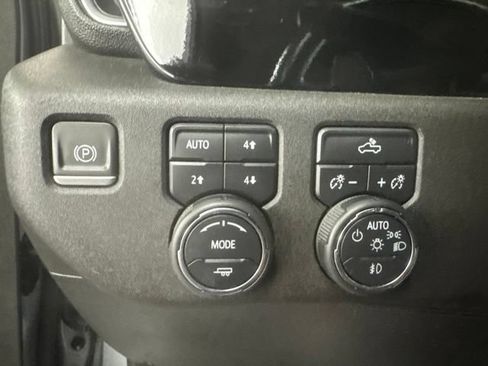 Used 2023 Chevrolet Silverado 1500 RST AWD/4WD image 20