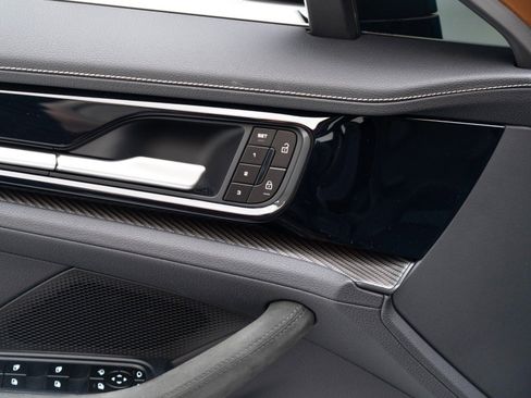 Used 2025 Porsche Panamera Turbo image 25