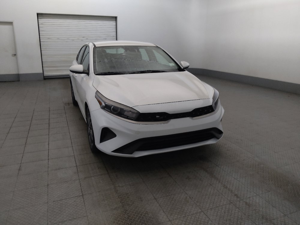 Used 2022 Kia Forte LXS FWD image 14