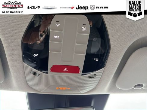 Used 2025 Kia K4 EX FWD image 22