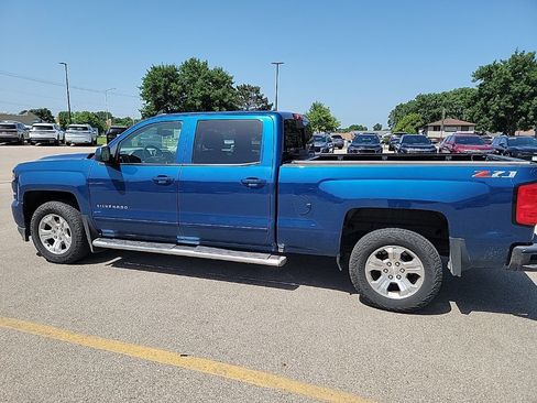Used 2018 Chevrolet Silverado 1500 LT w/ All Star Edition AWD/4WD image 9