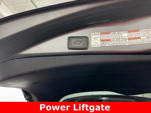 Used 2014 Toyota RAV4 Limited image 41