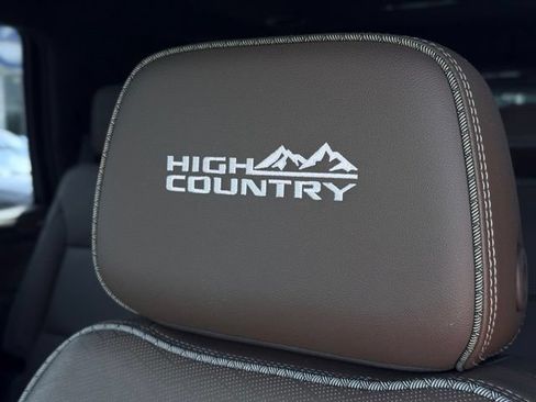Used 2021 Chevrolet Tahoe High Country AWD/4WD image 20