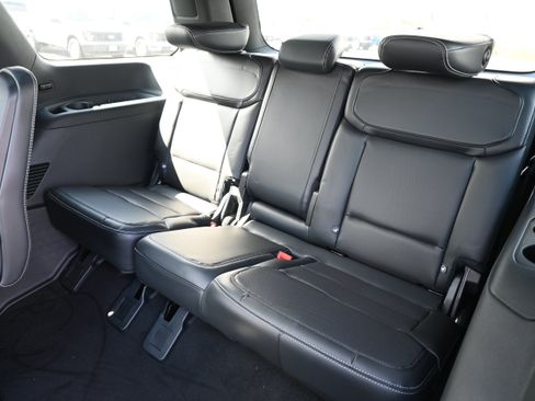 New 2027 Ford Expedition Platinum w/ Stealth Appearance Package AWD/4WD image 37