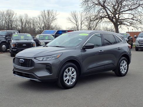 Used 2023 Ford Escape Active w/ Tech Pack #1 image 1