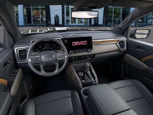 New 2026 GMC Canyon Denali w/ LPO, Denali Black Edition image 15