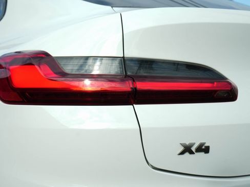 Used 2020 BMW X4 M40i w/ Executive Package image 11