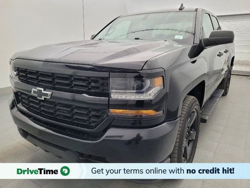 Used 2018 Chevrolet Silverado 1500 Custom w/ Custom Value Package RWD image 1