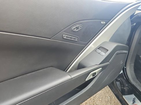 Used 2018 Chevrolet Corvette Stingray Coupe w/ 2LT Preferred Equipment Group image 13