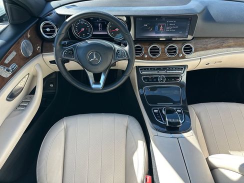 Used 2018 Mercedes-Benz E 300 E 300 image 23