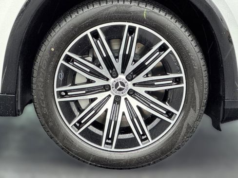 New 2026 Mercedes-Benz EQS 550 4MATIC SUV image 10