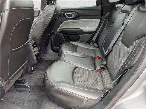 Used 2023 Jeep Compass Latitude w/ Sun and Sound Group AWD/4WD image 21
