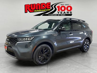 Used 2023 Kia Sorento S w/ Panoramic Sunroof Package