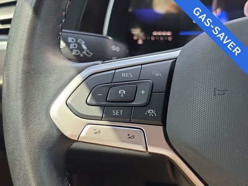 Used 2023 Volkswagen Jetta SE FWD image 27