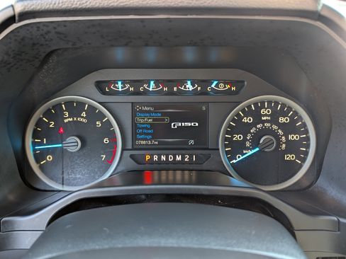 Used 2016 Ford F150 XLT w/ Equipment Group 302A Luxury image 29