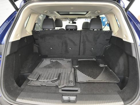 Used 2023 Nissan Rogue SL AWD/4WD image 33