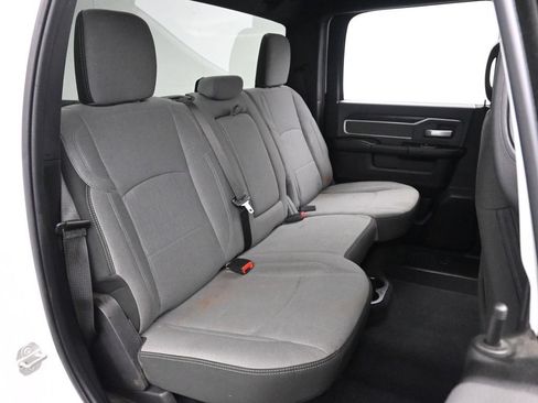 Used 2023 RAM 2500 Big Horn w/ Level 1 Equipment Group AWD/4WD image 17