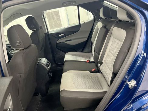 Used 2022 Chevrolet Equinox LS image 22