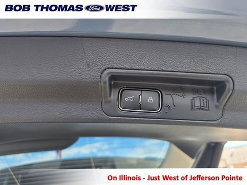 New 2026 Ford Explorer Active image 16