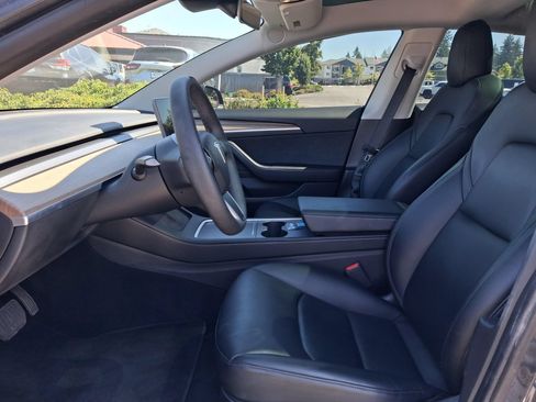Used 2021 Tesla Model 3 Long Range AWD/4WD image 18