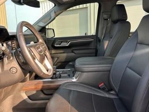 Used 2023 GMC Sierra 1500 SLT w/ SLT Premium Package AWD/4WD image 11