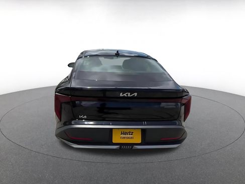 Used 2025 Kia K4 FWD image 11