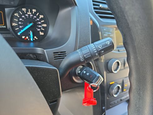 Used 2018 Ford Explorer Base image 25