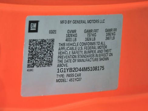 Used 2021 Chevrolet Corvette Stingray Preferred Cpe w/ 2LT image 19