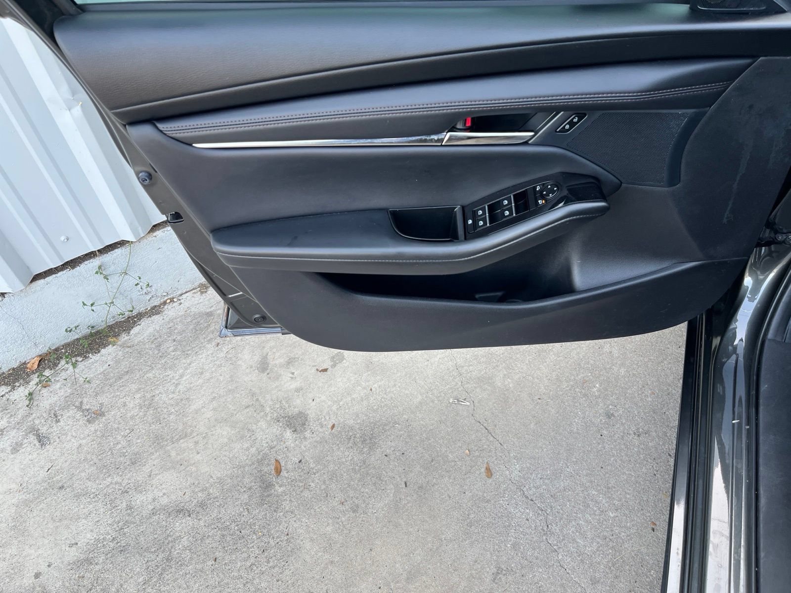 Certified 2024 MAZDA MAZDA3 s FWD image 12