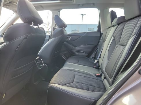 Certified 2023 Subaru Forester Premium image 9