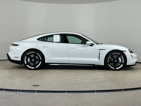 Used 2024 Porsche Taycan w/ Premium Package RWD image 9