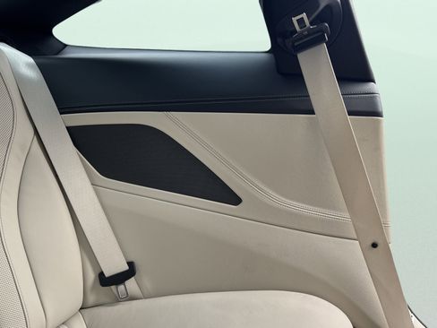 Used 2025 BMW 840i Coupe image 28