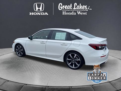 Used 2025 Honda Civic Sport image 3