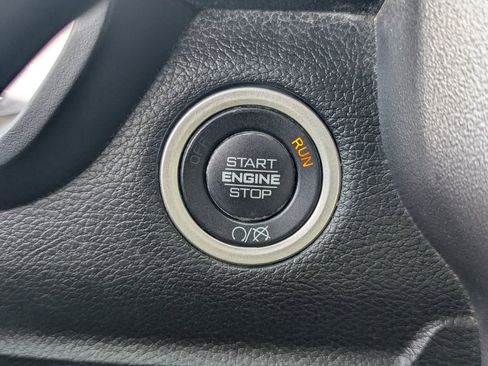 Used 2023 RAM 2500 Big Horn w/ Cold Weather Group AWD/4WD image 19