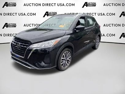 Used 2021 Nissan Kicks SV